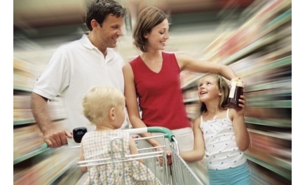 ​Покупатели в магазине детской одежды: кто они? или: маркетинговые «ловушки» для родителей